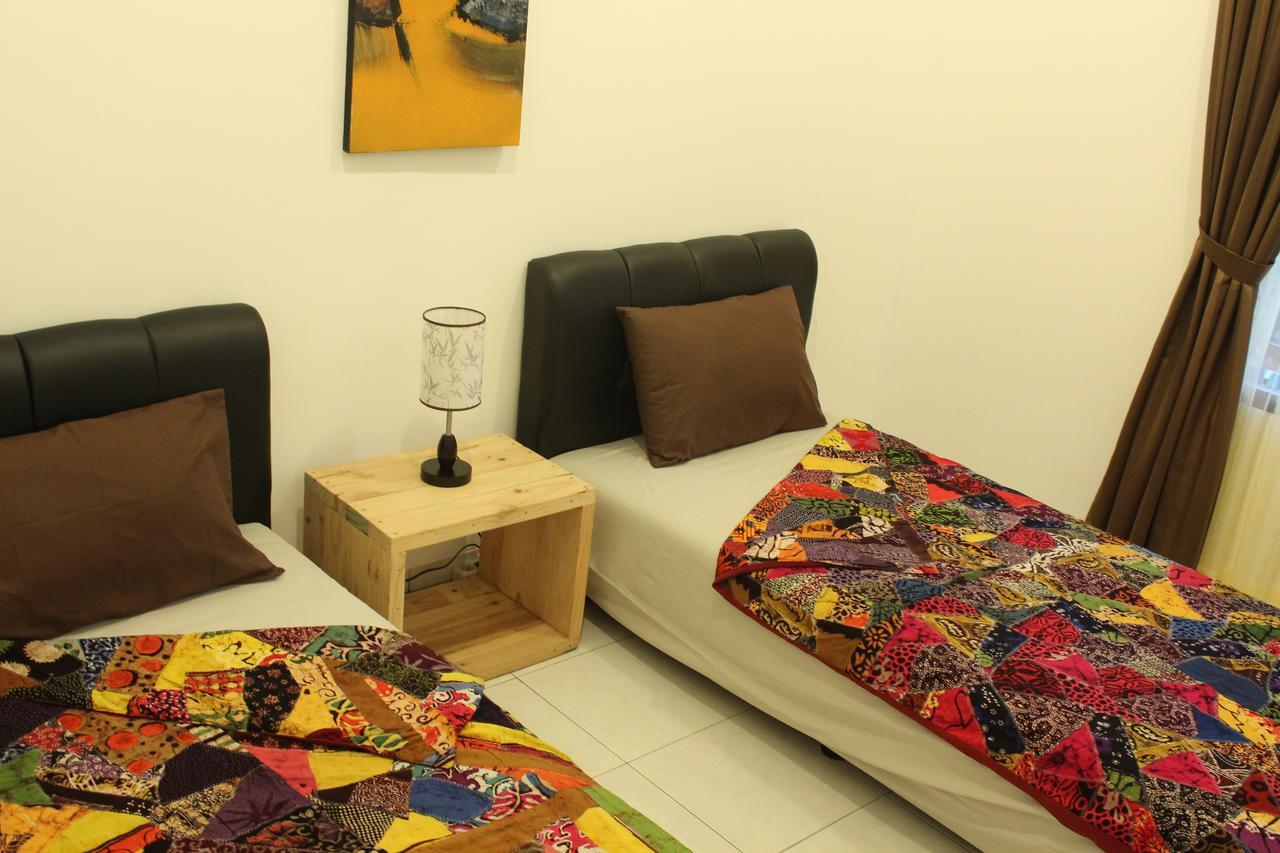 The Wayang Homestay Yogyakarta Exterior foto